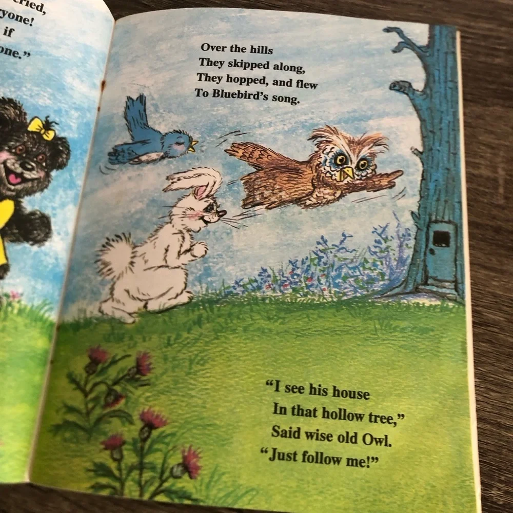 Vtg Bobby Bear's Treasure Hunt and the Kite Contest Two in One Book - Picture 11 of 15